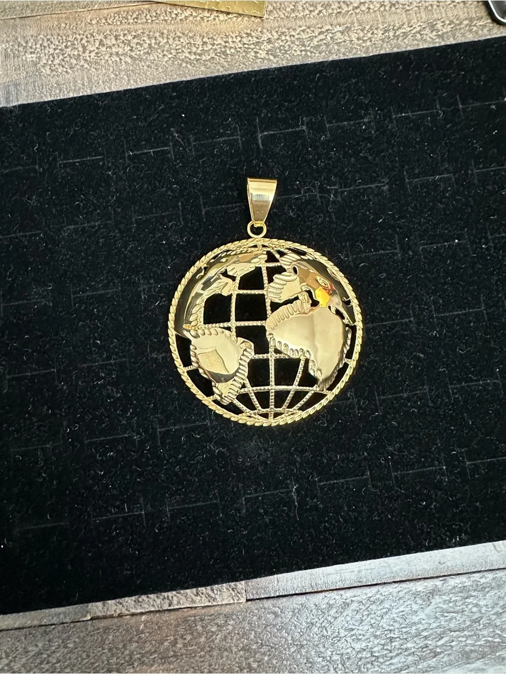 New Gold stainless steel Globe Pendant charm - 58.2 grams